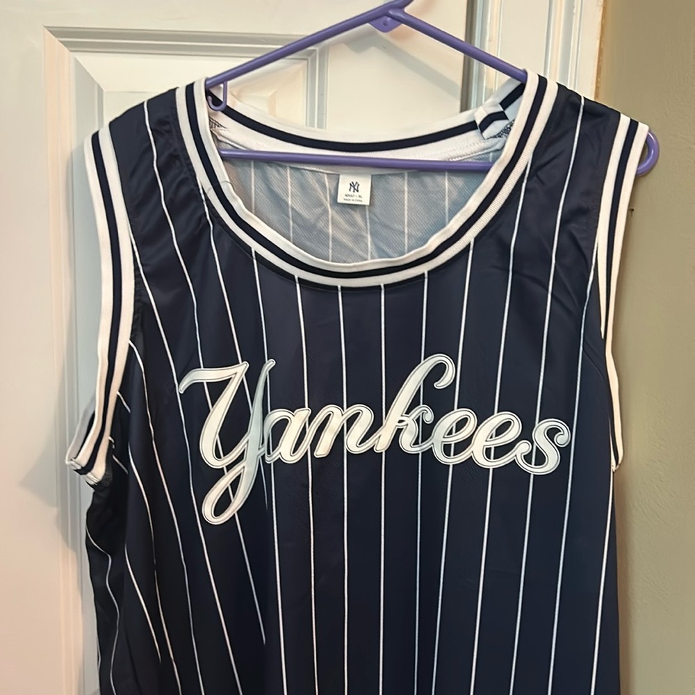 NY Yankees 99 Aaron Judge basketball style jersey XL